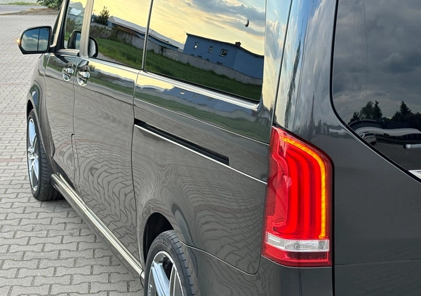Mercedes-Benz Klasa V cena 196800 przebieg: 57000, rok produkcji 2019 z Lębork małe 781